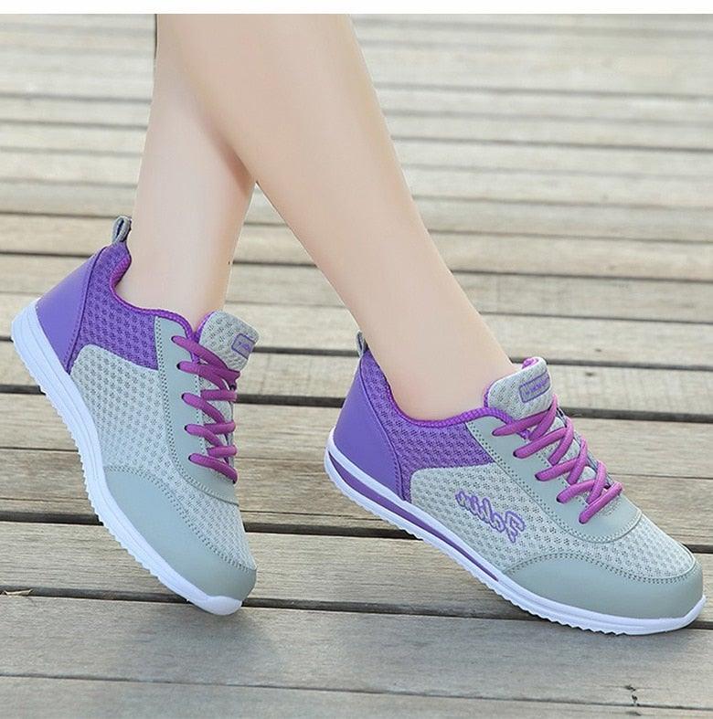 Women's Lightweight Breathable Mesh Sneakers for Walking and Running