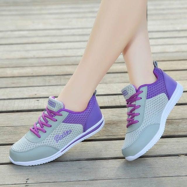 Women's Lightweight Breathable Mesh Sneakers for Walking and Running