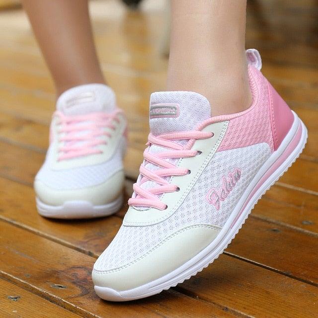 Women's Lightweight Breathable Mesh Sneakers for Walking and Running