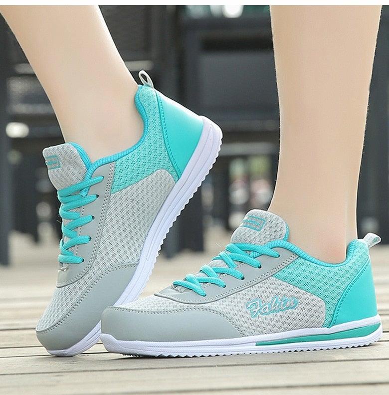 Women's Lightweight Breathable Mesh Sneakers for Walking and Running