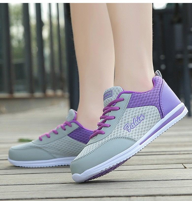 Women's Lightweight Breathable Mesh Sneakers for Walking and Running