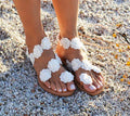 Women's Floral Flat Sandals with Toe Ring Design - Image 3