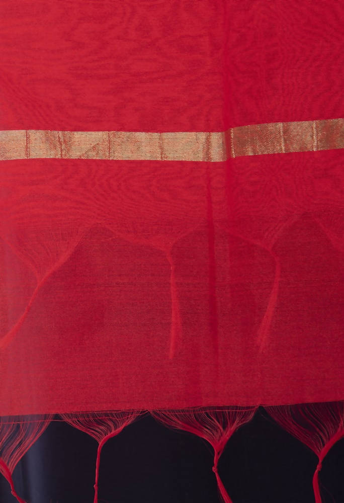 Red Banarsi Chanderi Dupatta with Elegant Piping Detail
