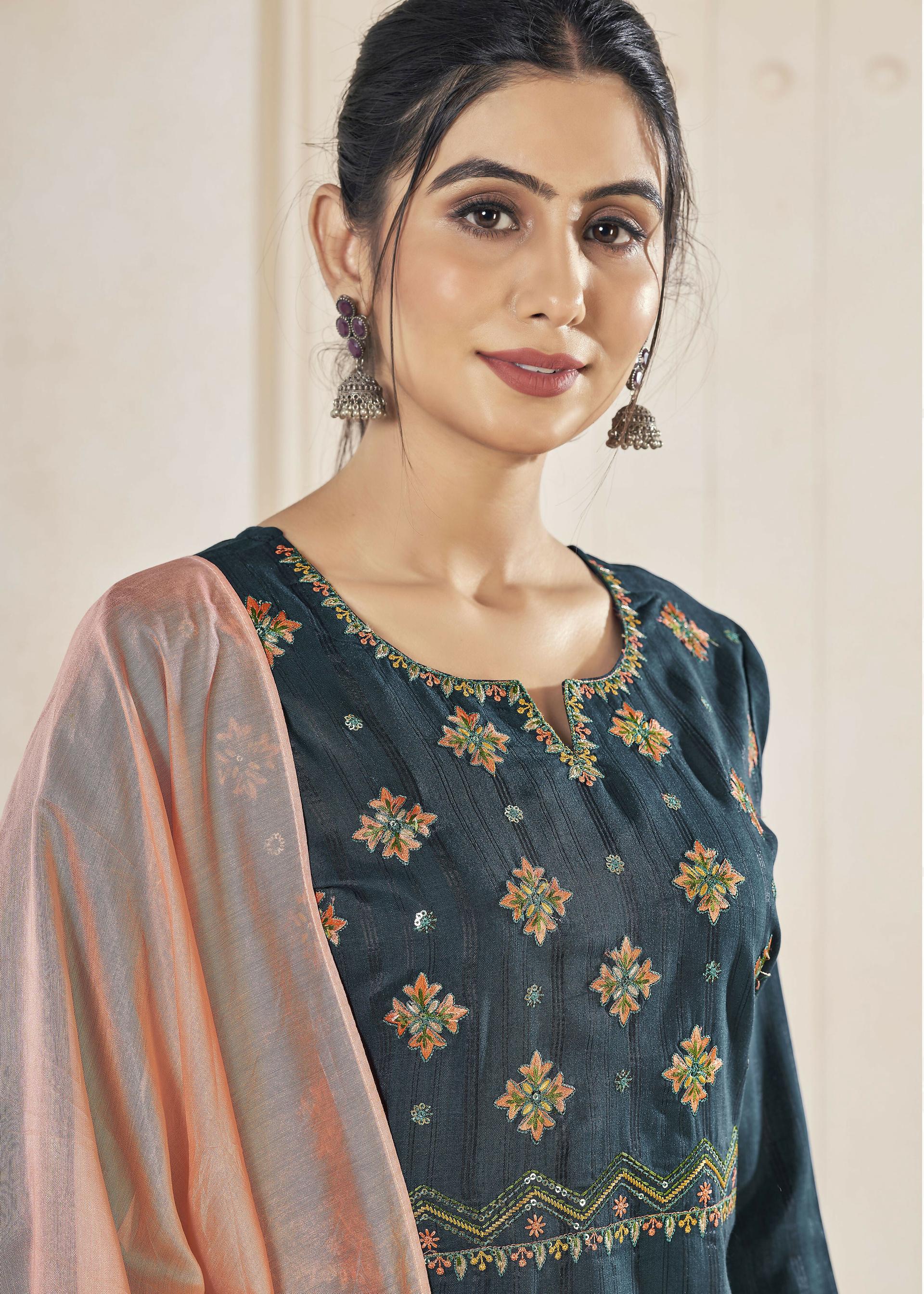 Women's Morpich Pure Viscose Weaving Stripe Embroidery Kurta Set