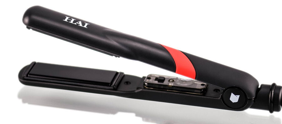 HAI 1 Inch Black Flat Iron for smooth and precise hair straightening