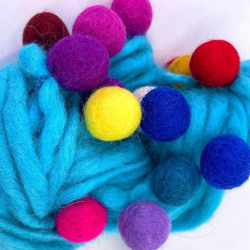 Handmade Thick and Thin New Zealand Wool Yarn for Texture Crafts