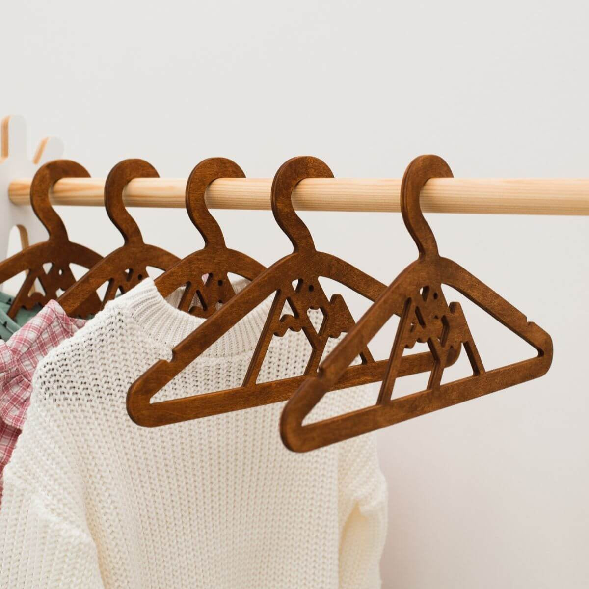 10-Pack Kids Wooden Hangers for Toddler Clothes