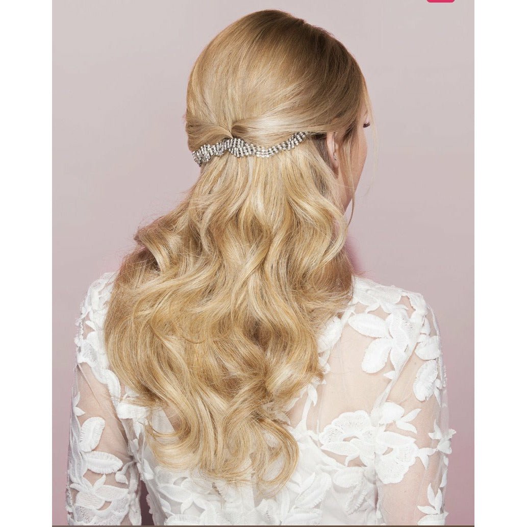 23" Grand Hair Extension for Length and Volume in Natural Shades