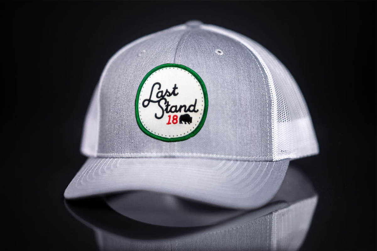 Unisex 18 Circle mesh snapback golf hat with a curved bill in a solid color finish.