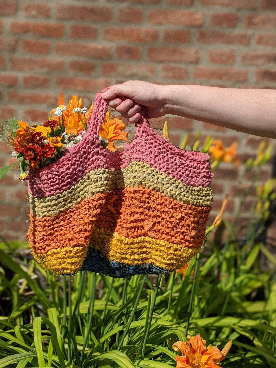 Herbal Dyed Recycled Sari Silk Ribbon Market Tote Knitting Pattern