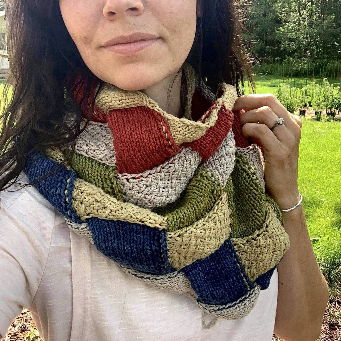 Heritage Infinity Scarf Knitting Pattern - Entrelac Scarf Design