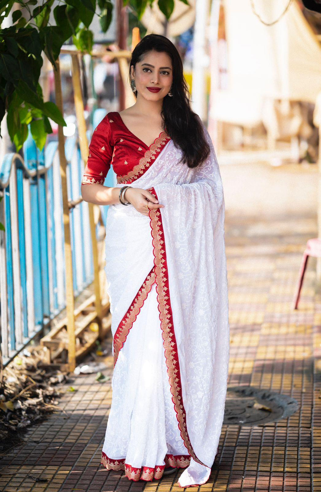 White Pure Georgette Woven Design Saree with Unstitched Blouse - Hiral Fashion