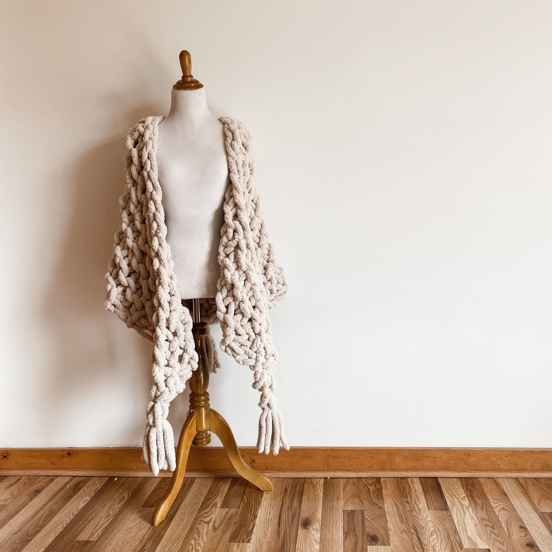 Hickory Tree Arm Knit Shawl Pattern - Beginner DIY Project