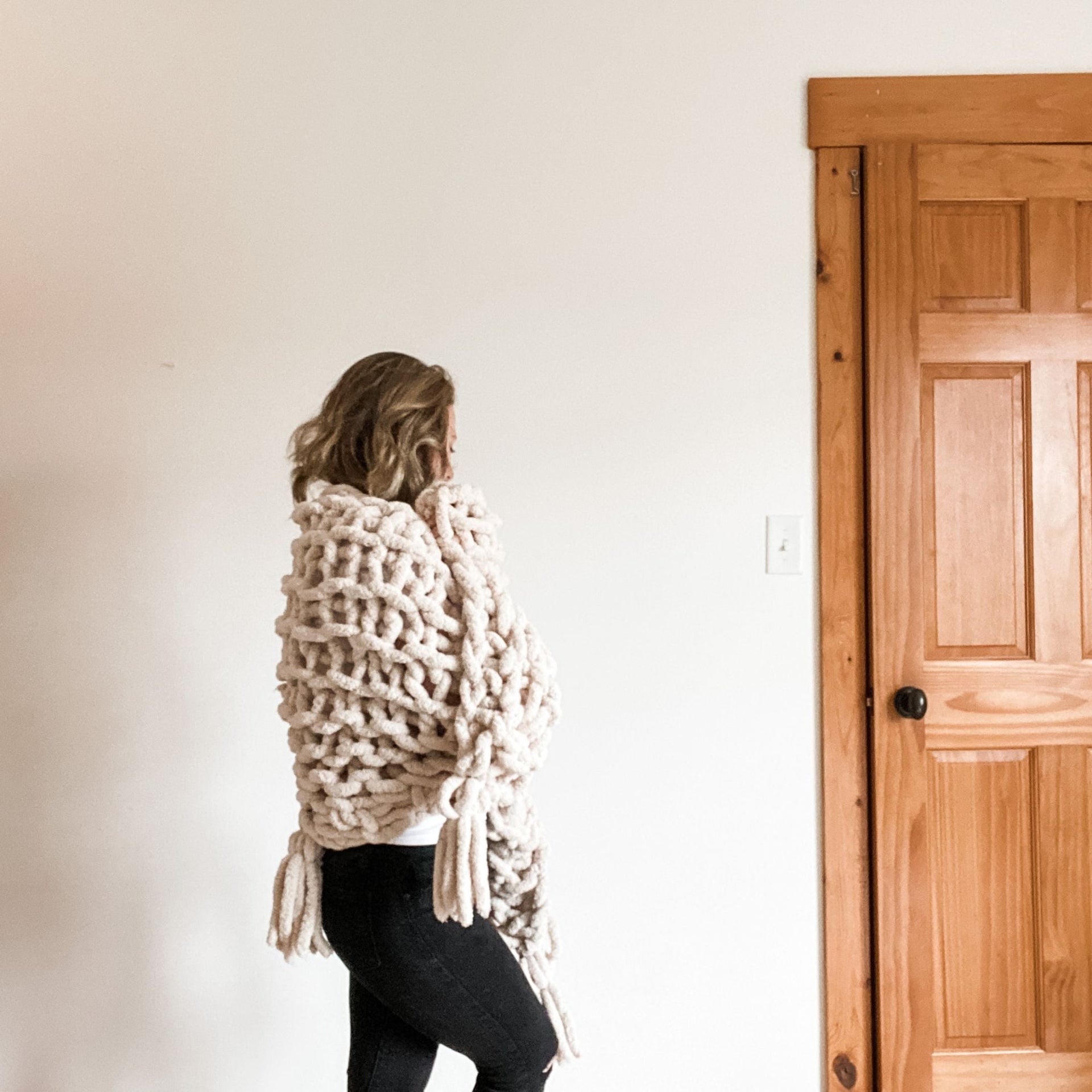 Hickory Tree Arm Knit Shawl Pattern - Beginner DIY Project