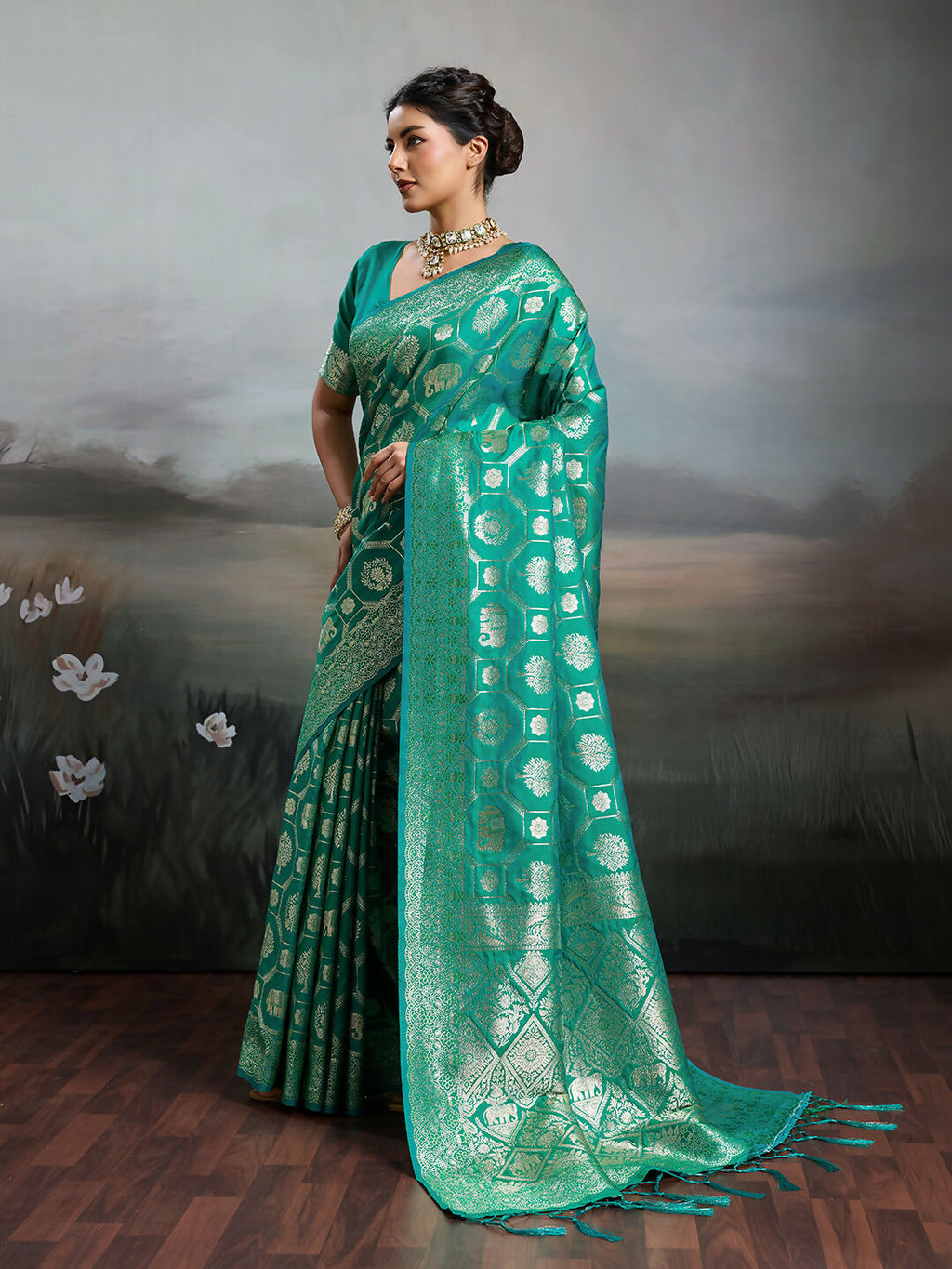 Rama Green Silk Blend Saree with Matching Blouse Piece