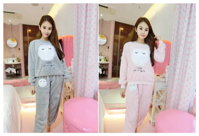 Women's Winter Fleece Pajama Set with Cute Hearts