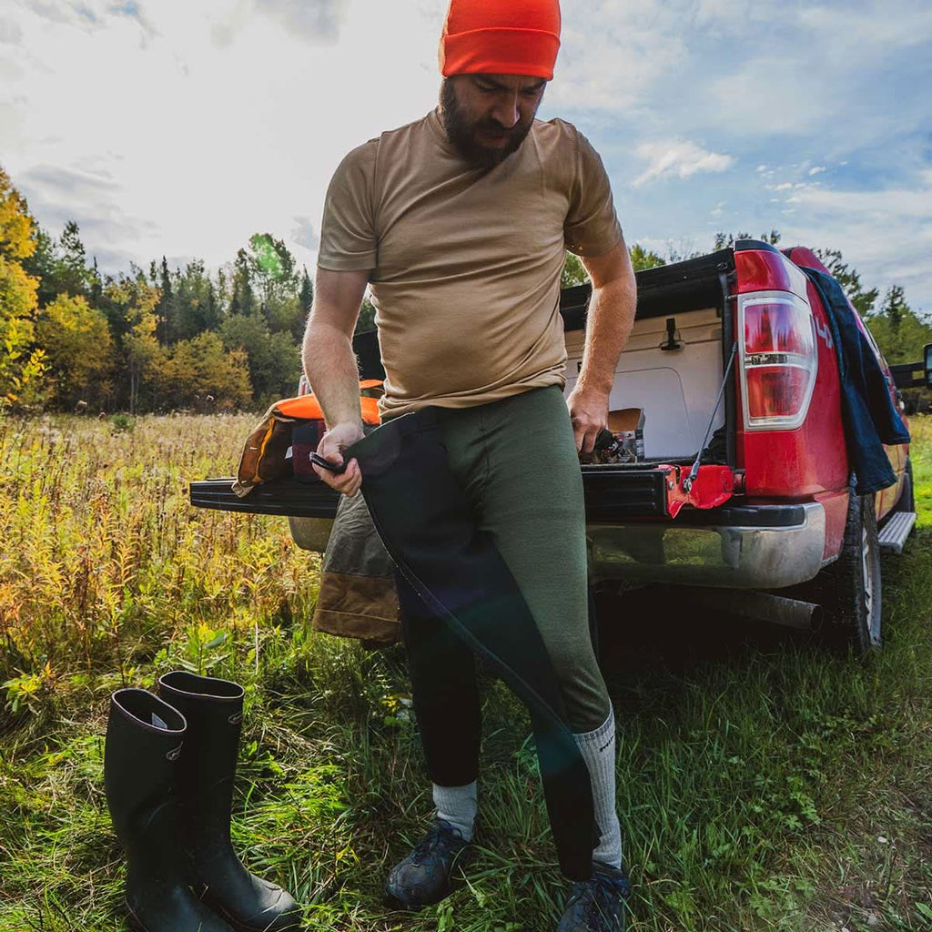 Heavyweight Merino Wool 3/4 Zip-Off Bottoms in Solid Black