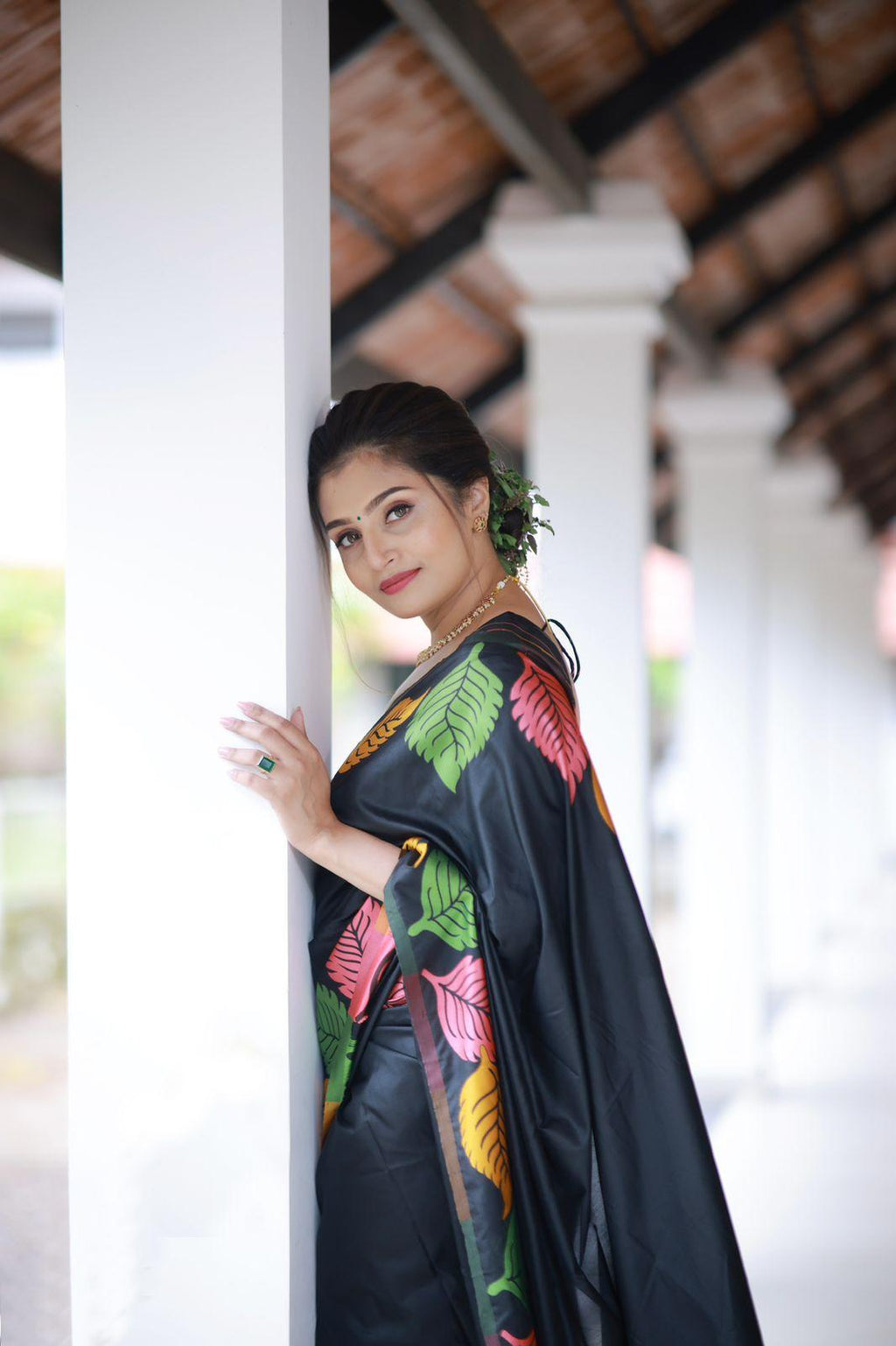 Black Pure Silk Woven Saree with Multicolour Leaf Design