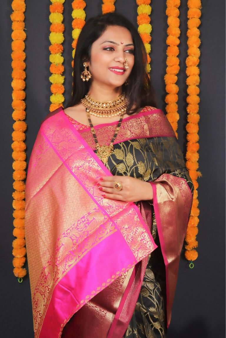 Black Kanjivaram Silk Zari Woven Saree with Pink Blouse