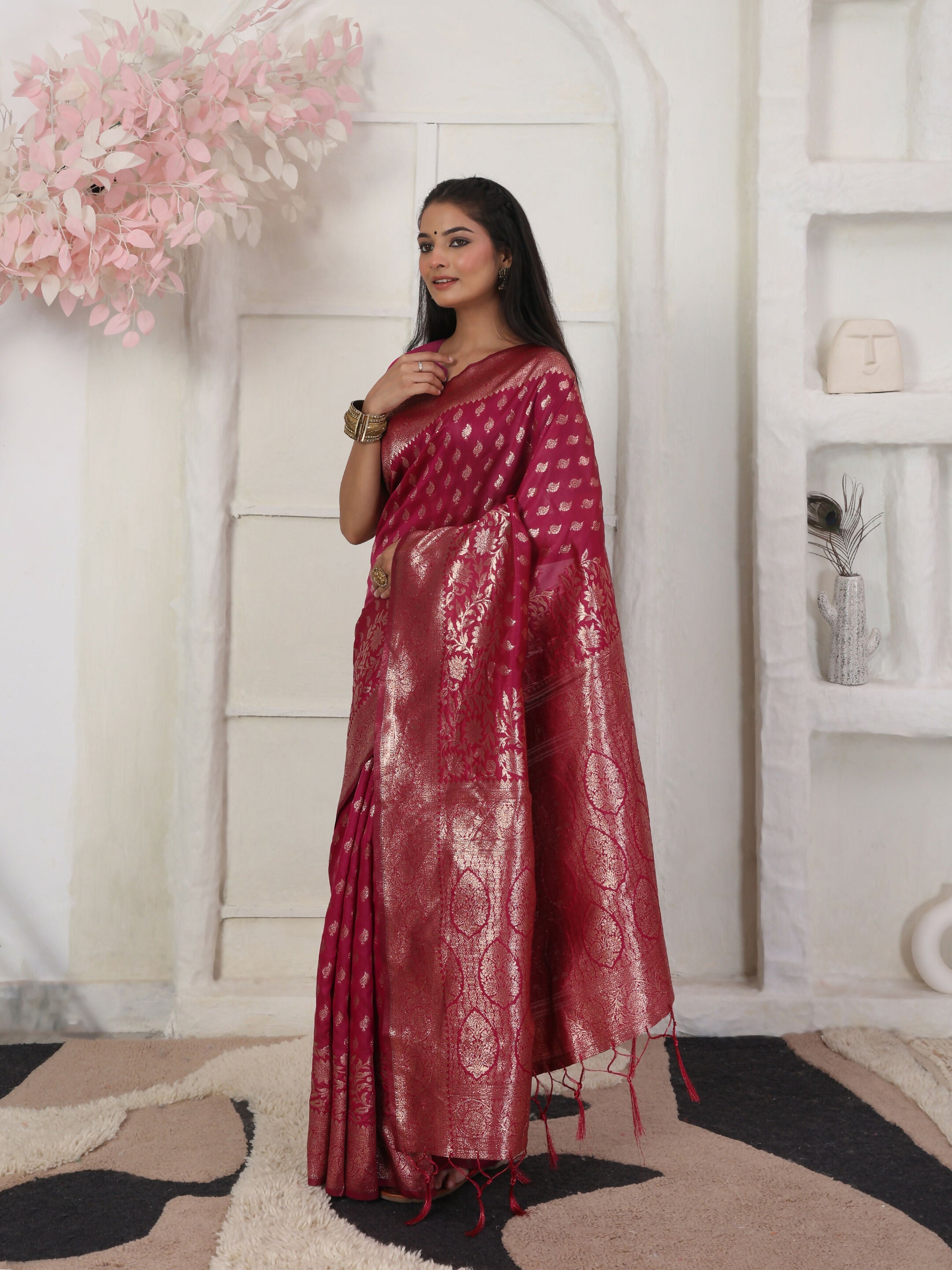 Elegant wine-colored Lichi silk saree with matching blouse piece
