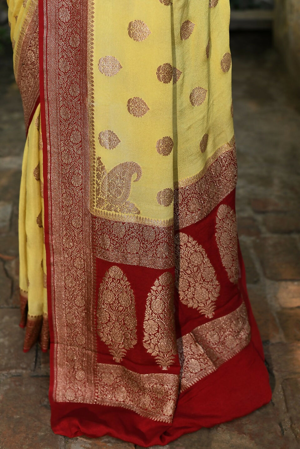 Pale Yellow Crepe Chiffon Banarasi Silk Handloom Saree
