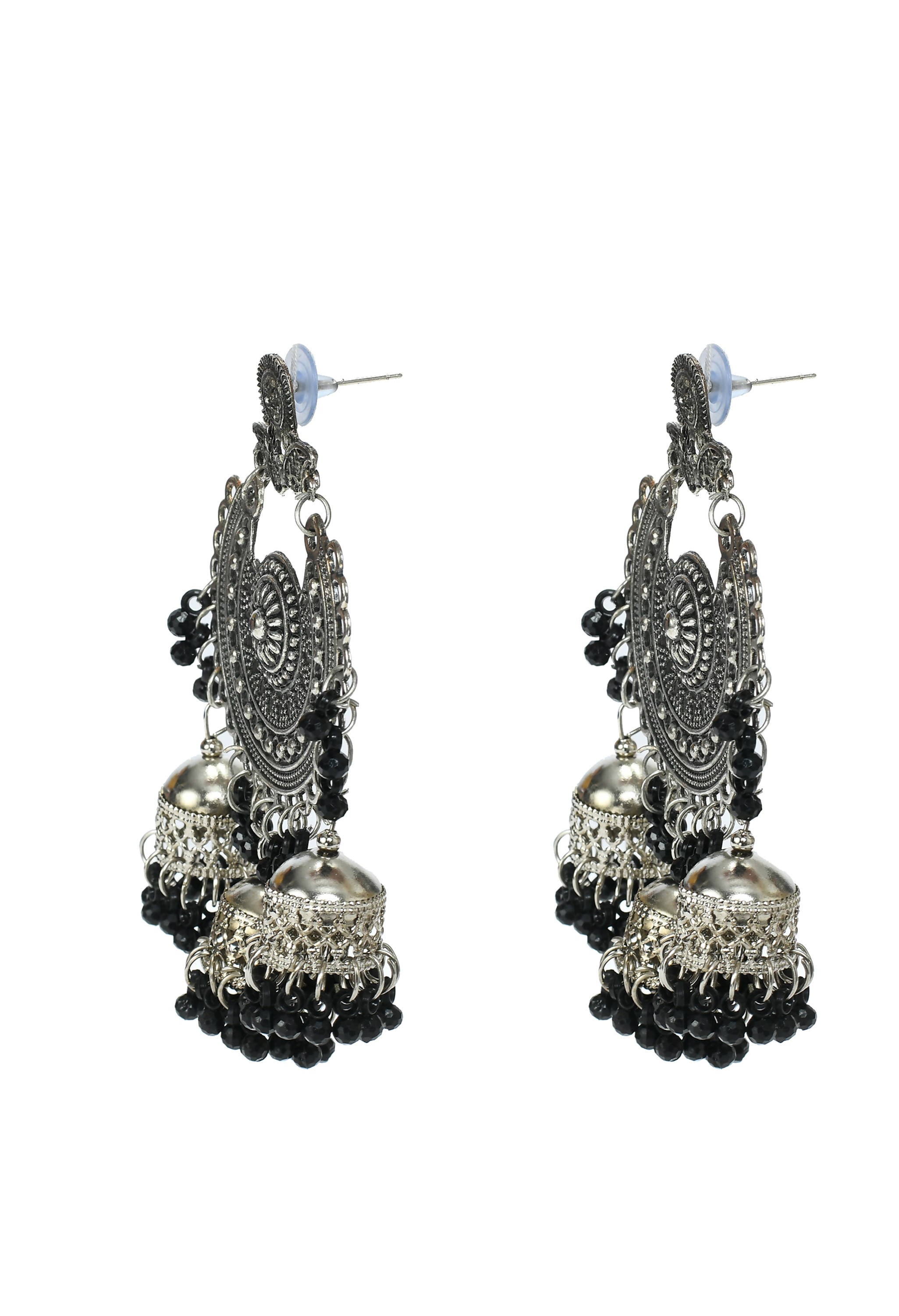 Traditional Kundan Jhumka Earrings with Matching Maang Tikka