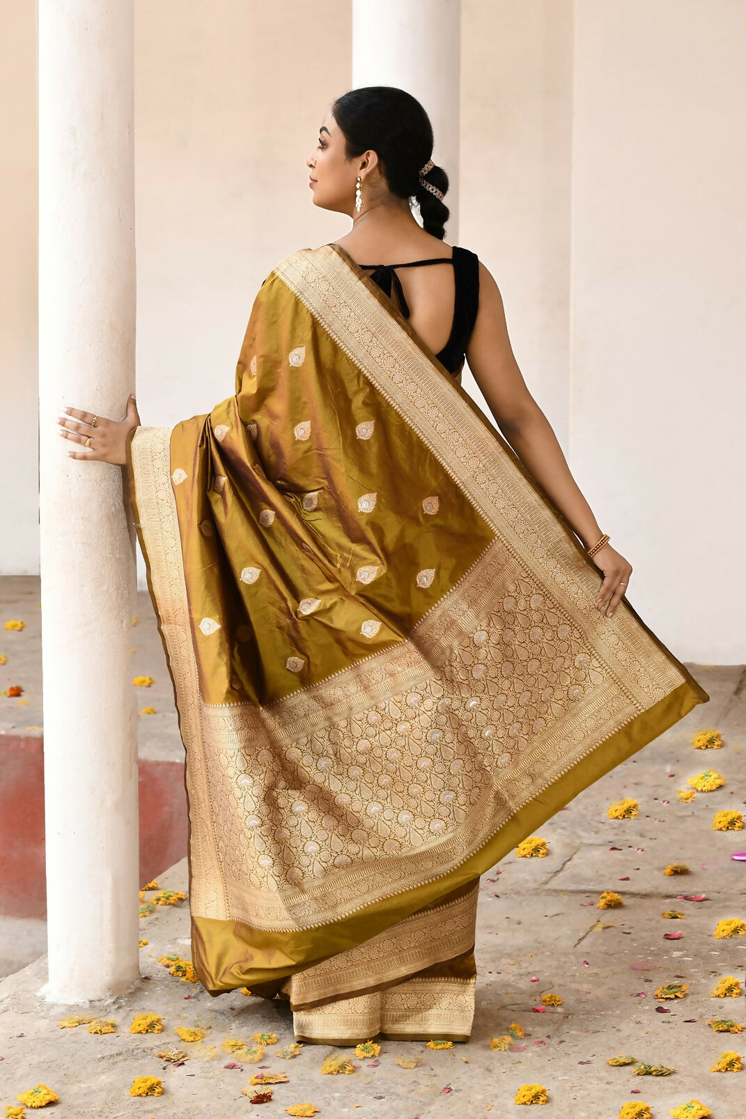 Olive Pure Katan Pure Handloom Banarasi Silk Saree
