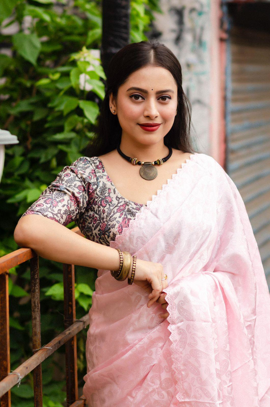 Pink Poly Silk Saree with Ethnic Mango Motifs and Cutwork Border