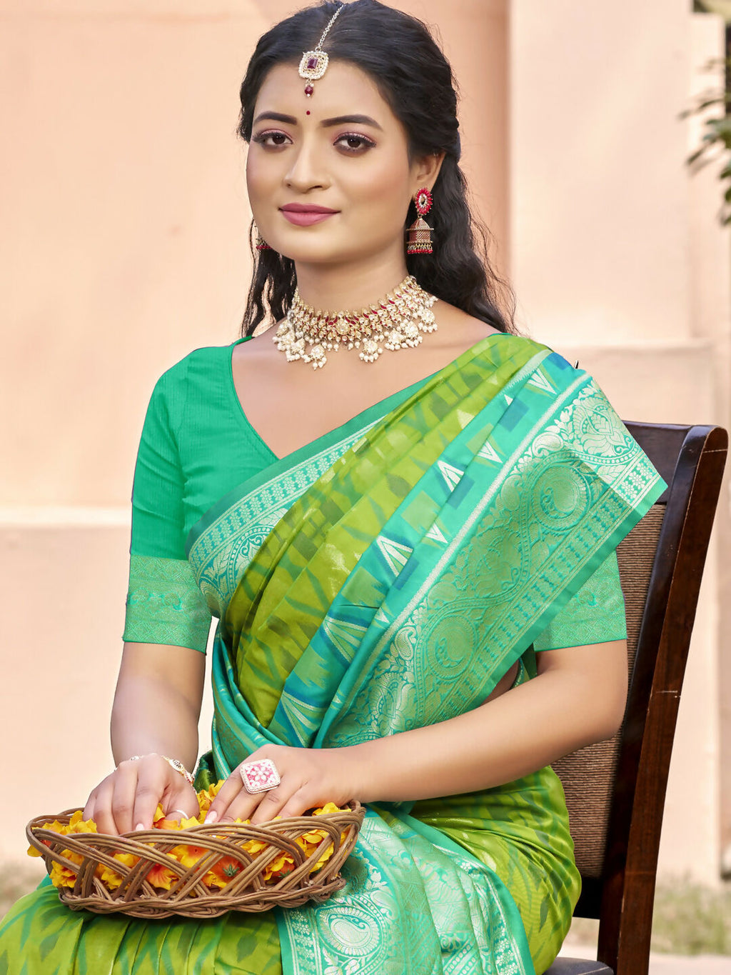 Rama Green Pochampally Silk Saree with Matching Silk Blouse
