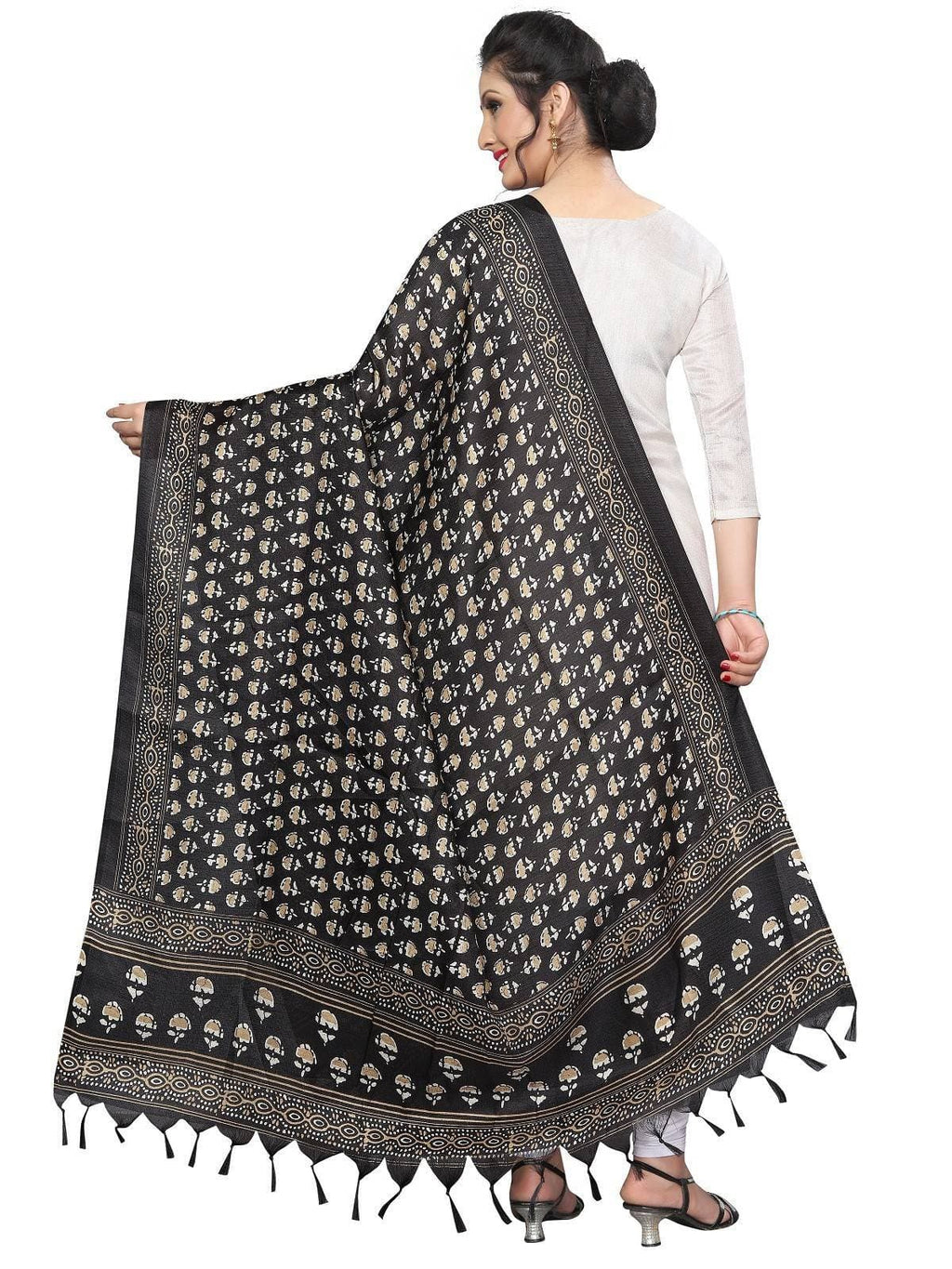 Girls Black Printed Khadi Bhagalpuri Dupatta for Special Occasions