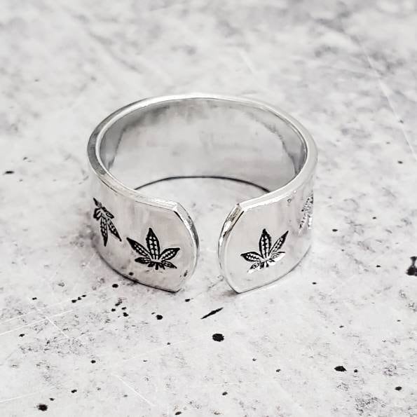 Marijuana Leaf Silver Weed Ring for 420