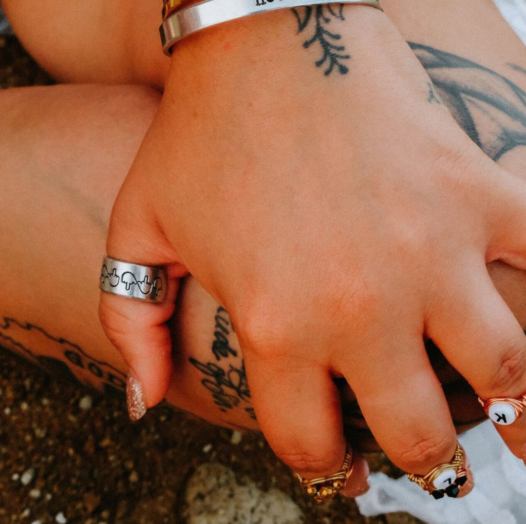Hemp Leaf Middle Finger Ring
