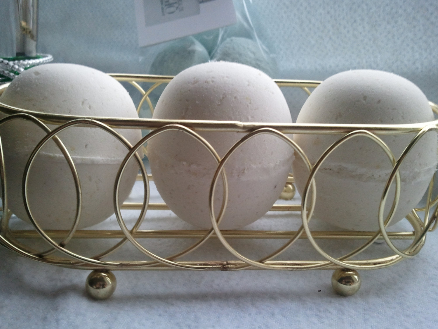 3 Luxury Oatmeal Milk and Honey Bath Bomb fizzies 5.5 oz each, ultra-moisturizing