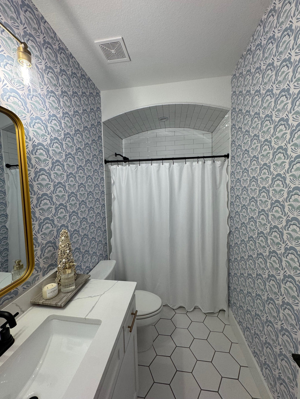 Brynn Floral Wallpaper in Blue, White, and Sage-Green