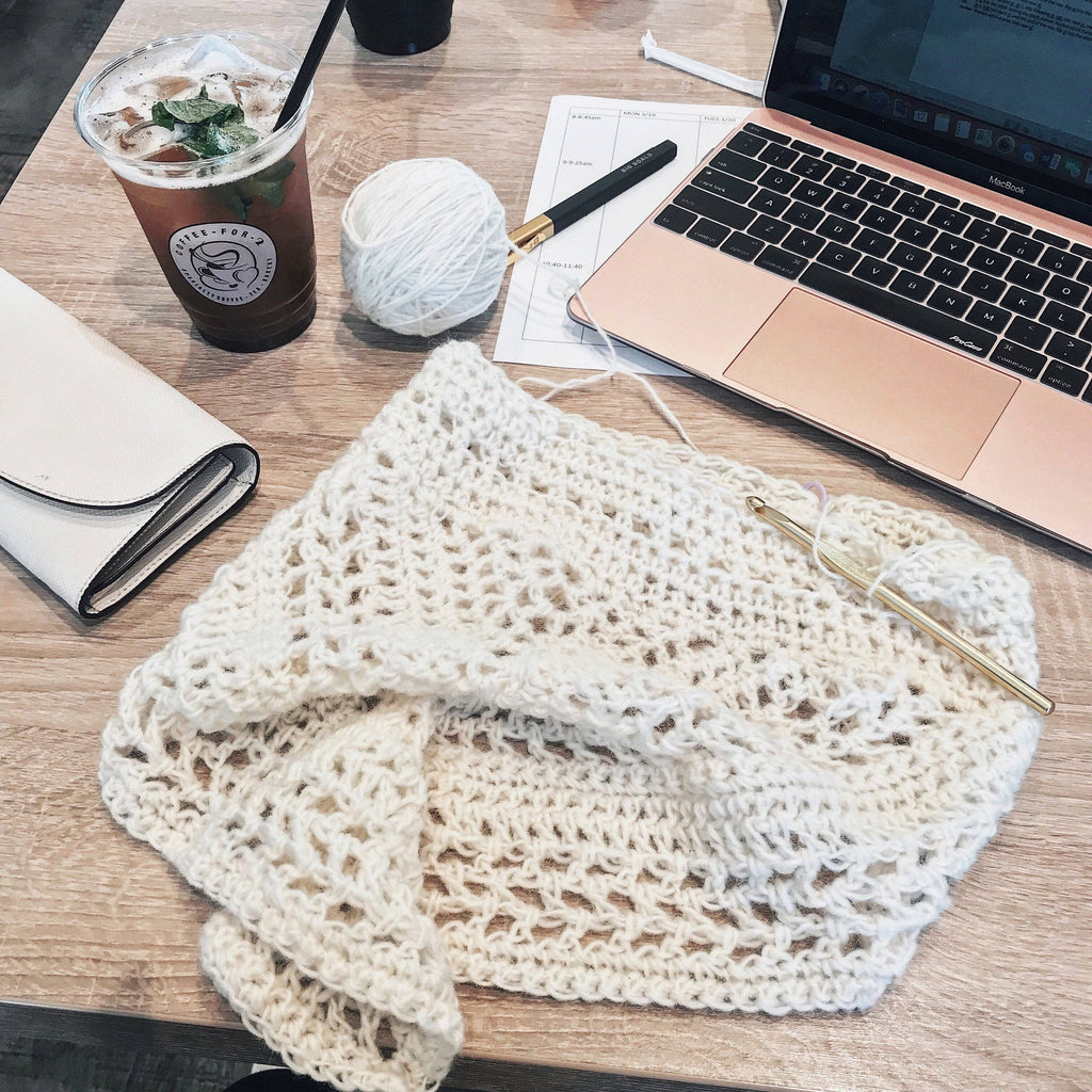 Calla Cowl Bandana Crochet Pattern