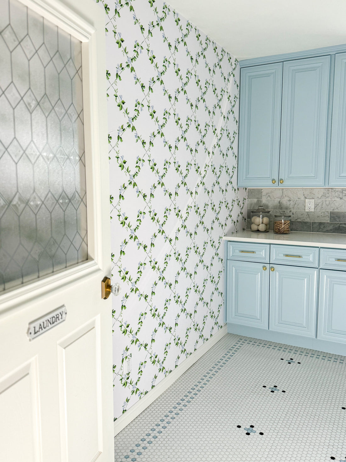 Edna Geometric Removable Wallpaper in White, Green and Light-Blue