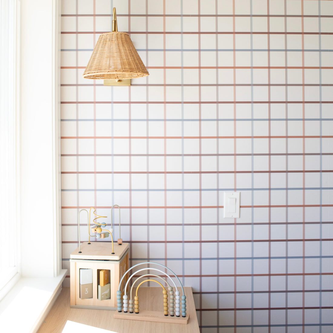 Matilda Geometric Wallpaper – Modern Minimalist White & Blue