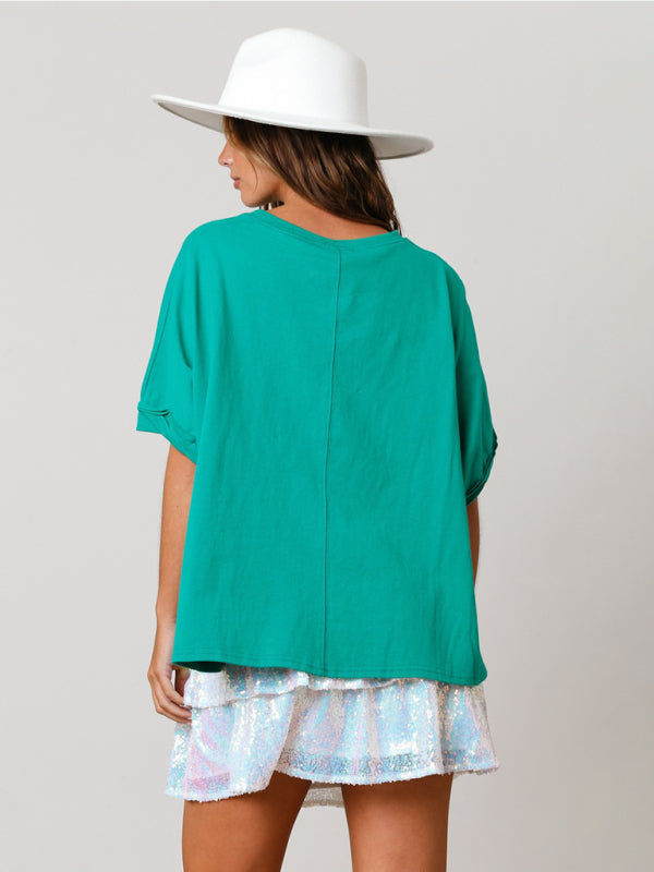 Women's Lucky Script Graphic T-Shirt in Kelly Green - Image 3