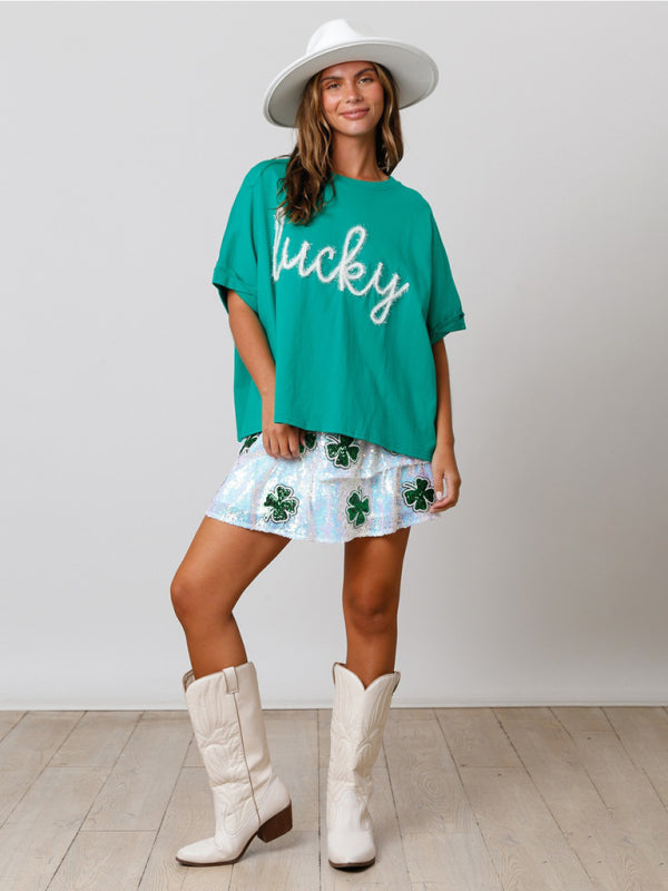 Women's Lucky Script Graphic T-Shirt in Kelly Green - Image 4