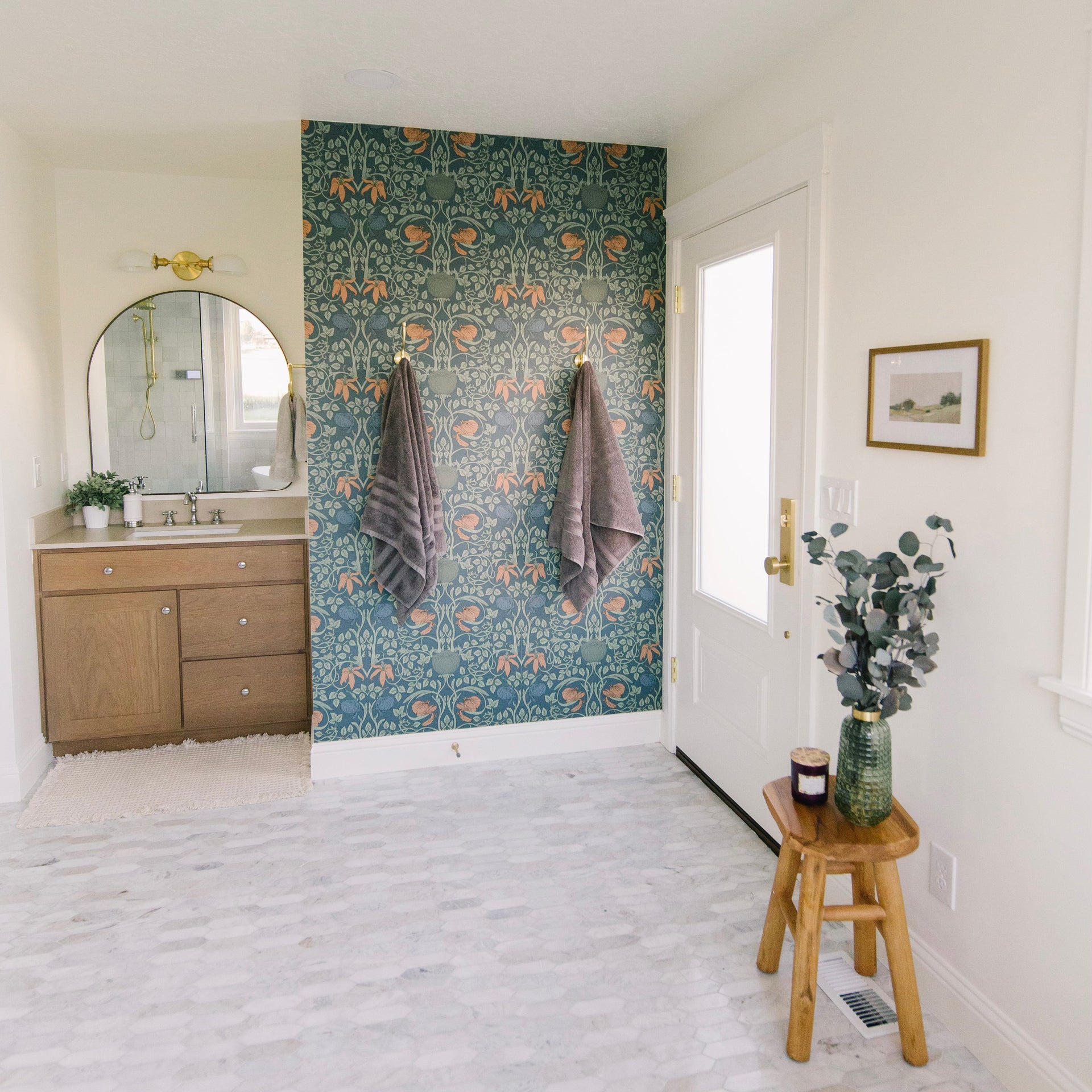 Whitney Floral Wallpaper – Vintage Arts & Crafts Teal & Peach