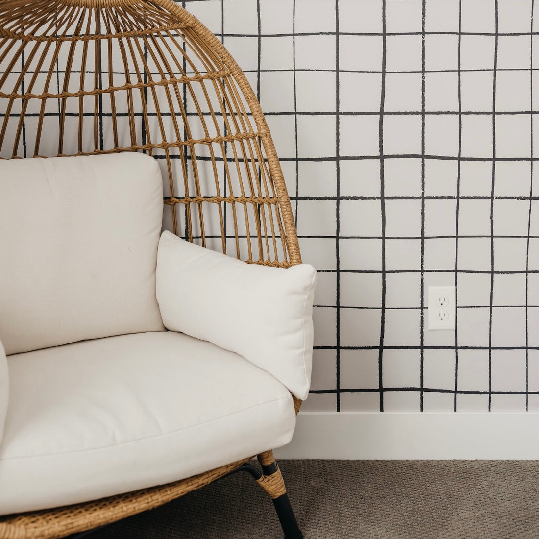 Asher Modern Geometric Removable Wallpaper in White & Black