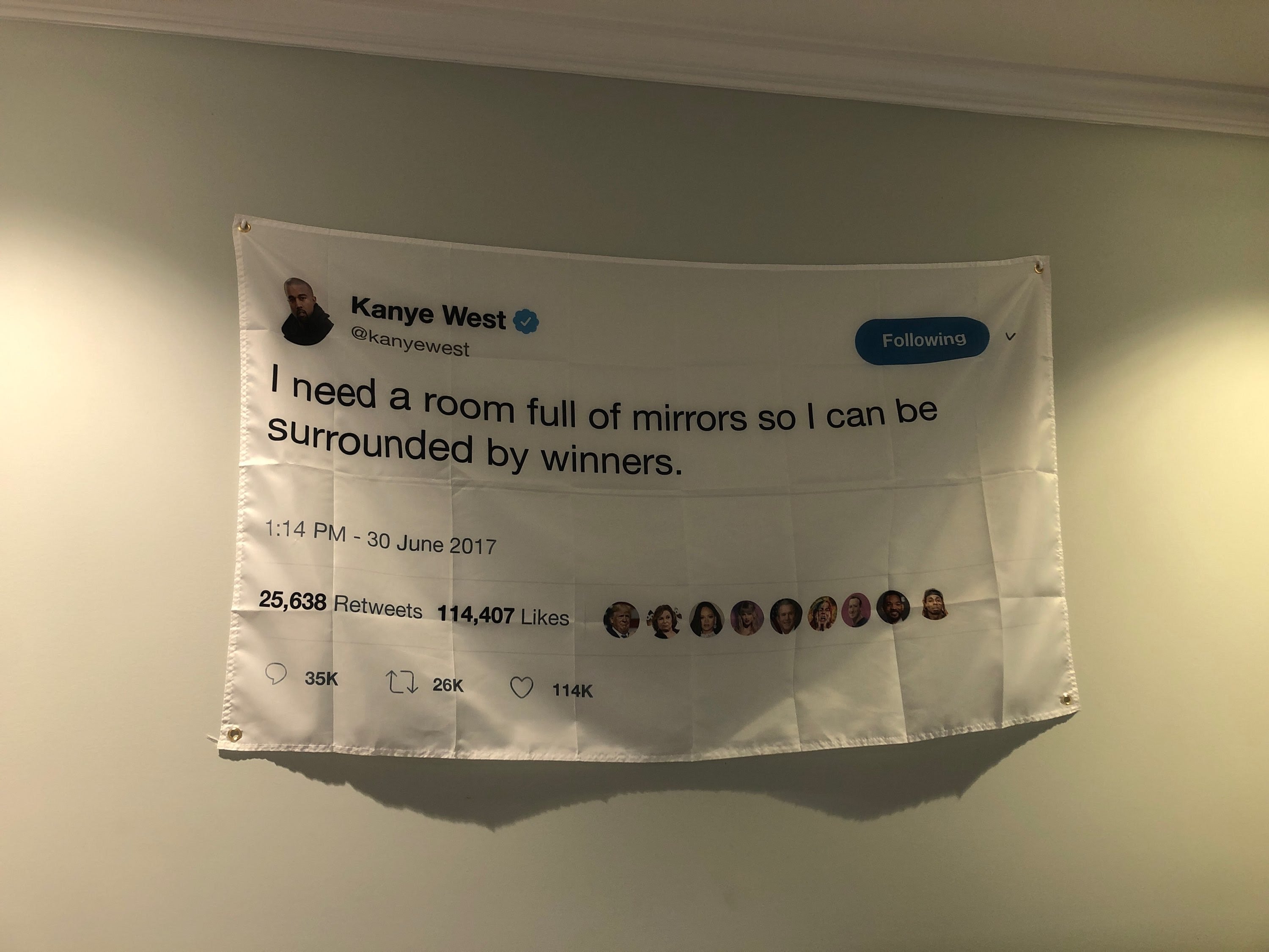 Kanye Mirror Tweet
