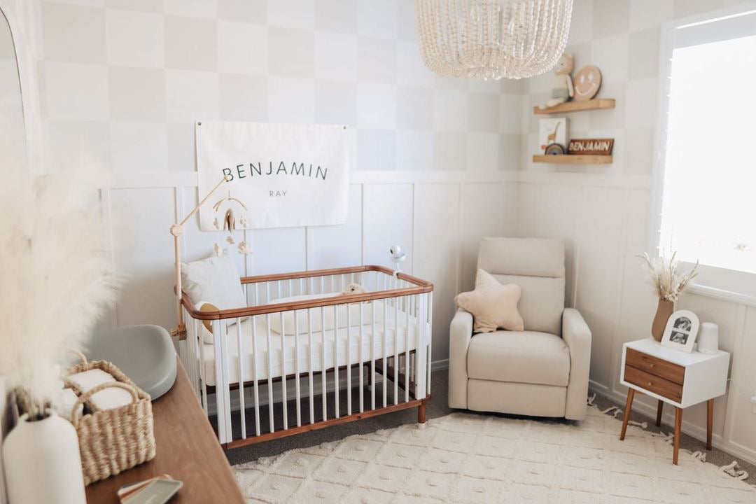 Bowie Geometric Removable Wallpaper in White and Light-Grey