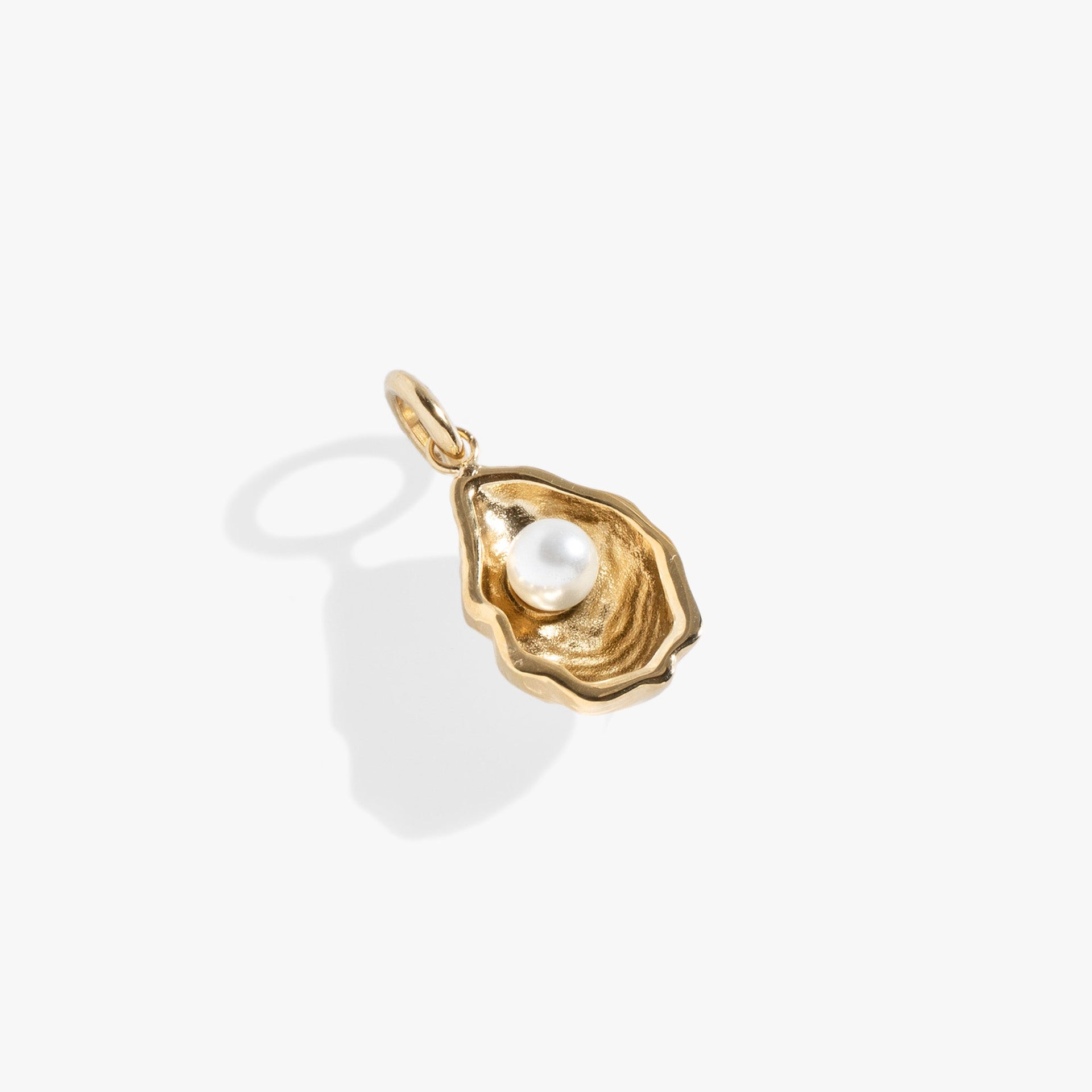 Oyster Interchangeable Charm with Pearl in Gold Stainless Steel