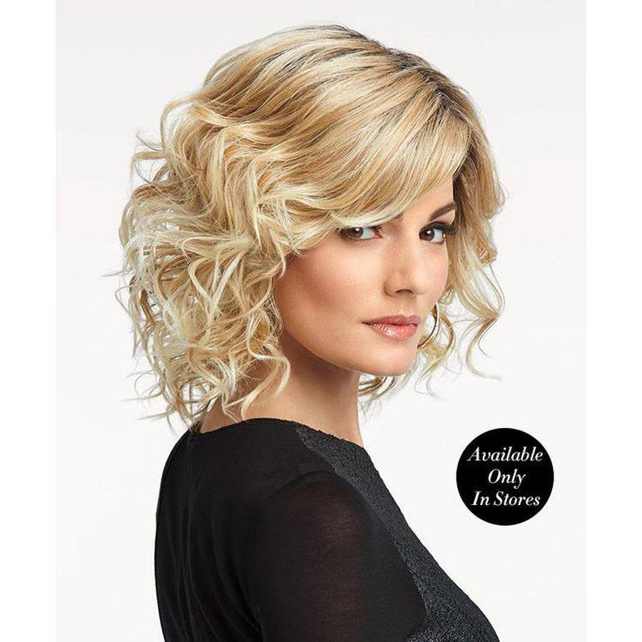 It Curl layered bob wig in blonde and light-brown, featuring glamorous curls.