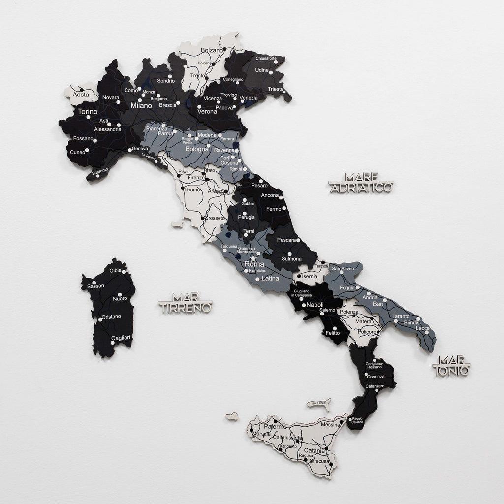 Wooden Map of Italy Wall Art – Minimalist Nordik Decor
