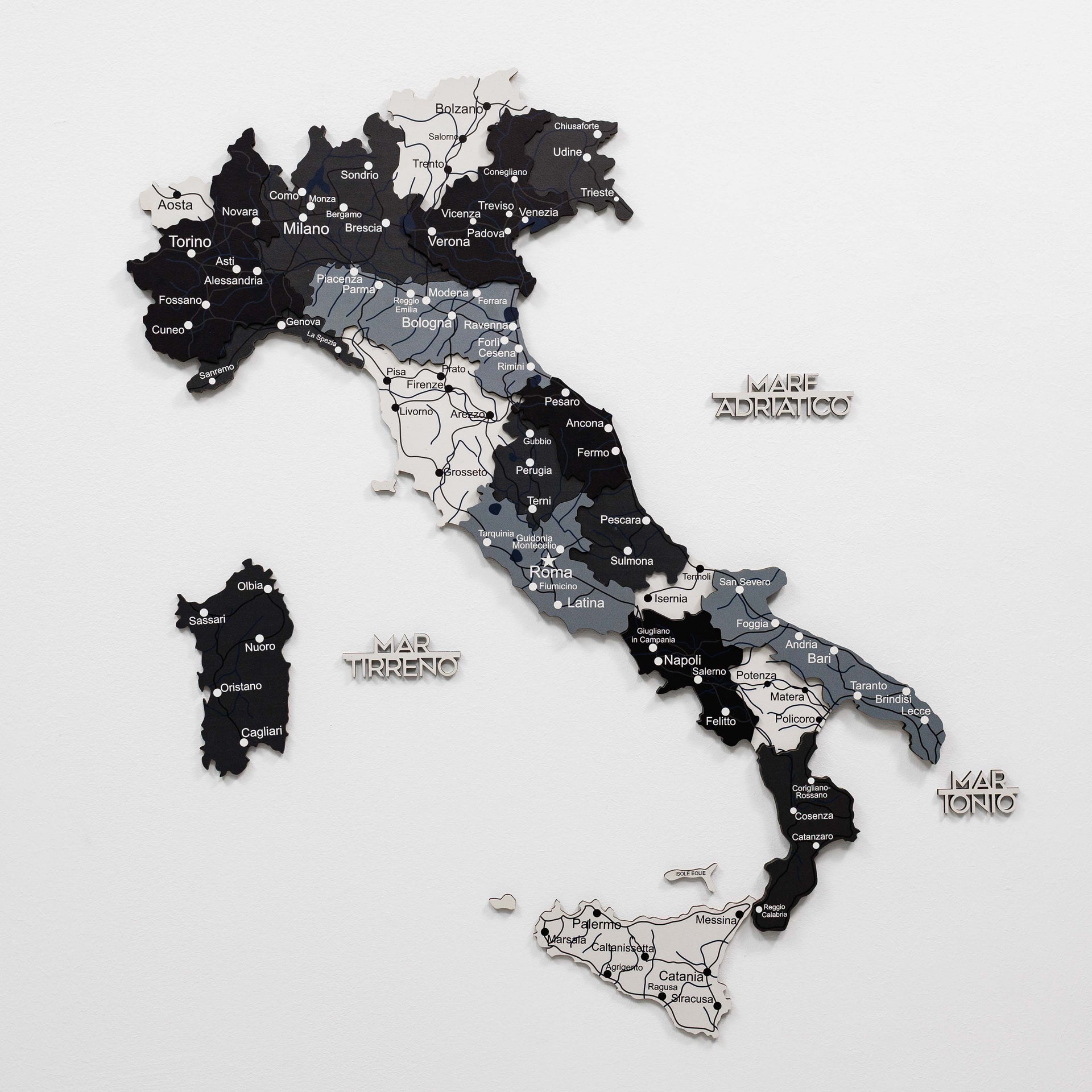 Wooden Map of Italy Wall Art – Minimalist Nordik Decor