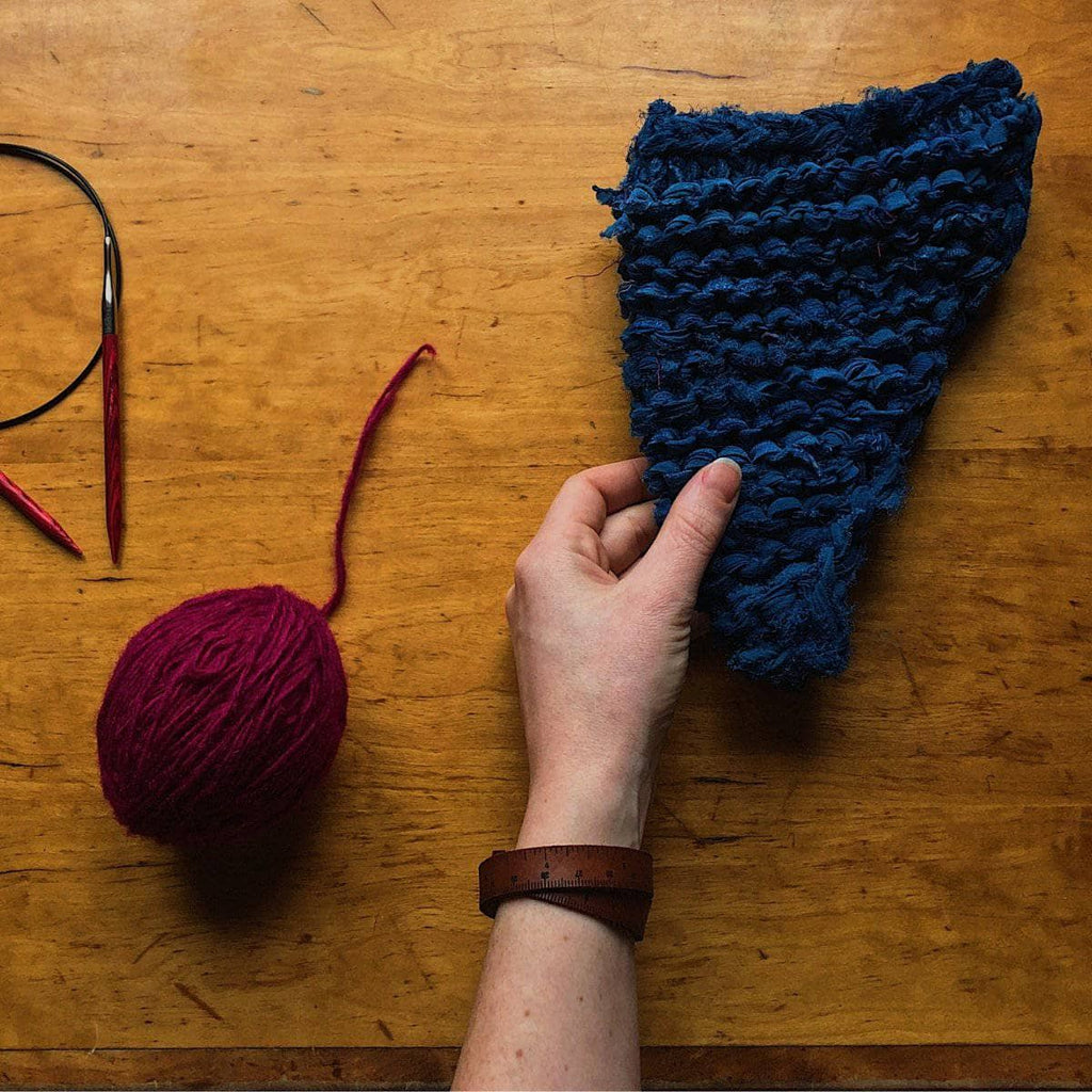 Itty Bitty Kiddie Kerchief Knitting Pattern - Beginner DIY Project