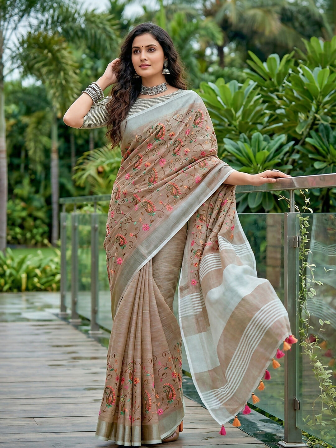 Brown Linen Saree with Coordinating Blouse Piece