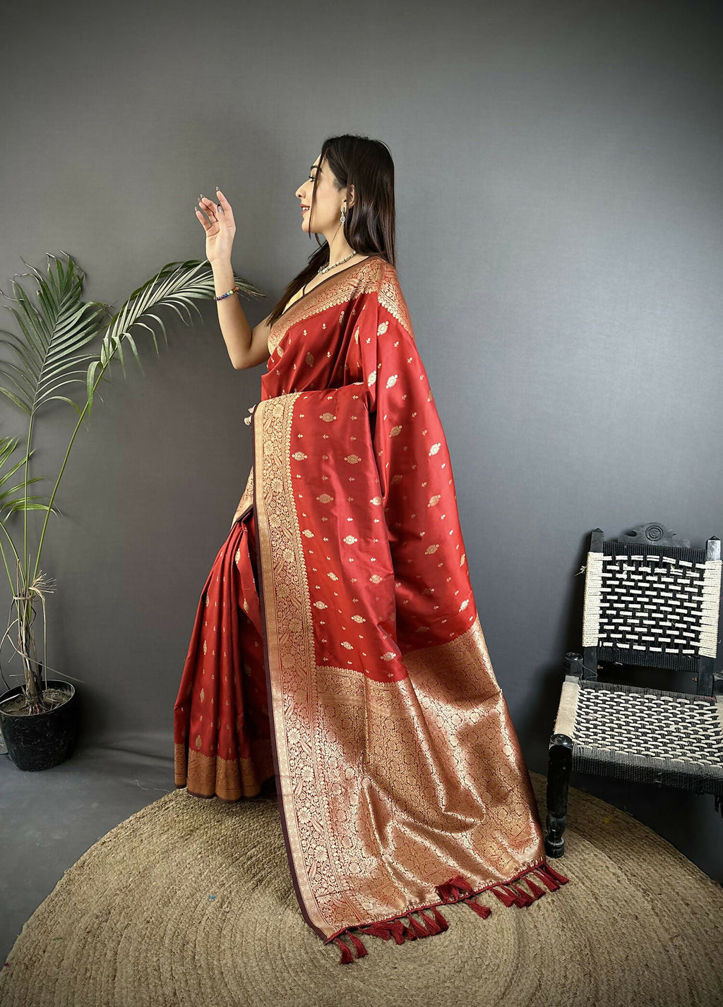 Red Lichi Silk Banarasi Saree with Zari Weaving Motifs & Blouse